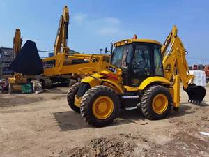 รถตักล้อยาง JCB สีเหลือง มือสอง เครื่องจักรก่อสร้าง พร้อมระบบไฮดรอลิก เครื่องยนต์ เกียร์ ปั๊ม มอเตอร์ น้ำหนัก 10300 กก. ใช้งาน 0-2000 ชั่วโมง - Product Image 1