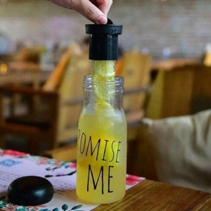 Botella de Agua con Infusor de Frutas, Botella Deportiva con Infusor, Jarra de Agua de Tritán SK Libre de BPA para Gimnasio, Camping, Viajes, Aire Libre - Product Image 5