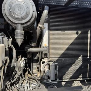 Excavadora de cadenas VOLVO EC140 usada, en buen estado, 90% nueva, con motor y sistema hidráulico potentes - Product Image 6