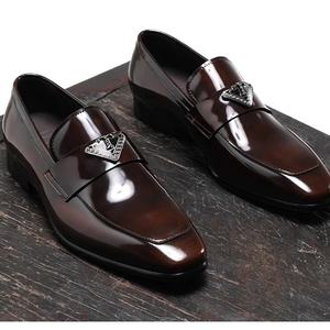 รองเท้าหนังผู้ชายแบบผูกเชือกสไตล์อ็อกซ์ฟอร์ด ปี 2026 หนังแท้ สไตล์อังกฤษ สำหรับธุรกิจ งานทางการ ใส่ทำงาน ใส่ลำลอง กันน้ำ ระบายอากาศได้ดี - Product Image 3