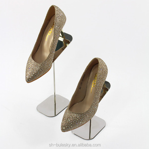 Support d'affichage pour <span class=keywords><strong>chaussures</strong></span> à talons hauts en acier inoxydable avec surface miroir pour magasin de <span class=keywords><strong>chaussures</strong></span> ou boutique - Product Image 5