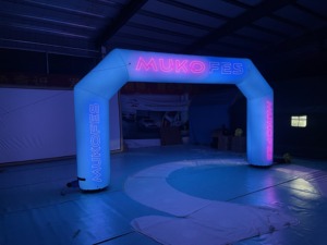 Arco Inflable Hermético de PVC Reforzado para Carreras, Inflables Publicitarios de 16 pies con Bomba de Aire Eléctrica para Entrada de Equipos de Campeonato - Product Image 3