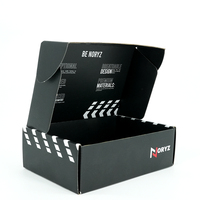 Boîte d'expédition en carton ondulé personnalisée avec impression, design athlétique, finition mate, pour emballage de baskets et vêtements de sport