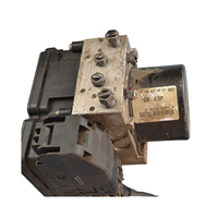 Module de commande de pompe ABS C180 de démontage de voiture d'occasion C200 C260 E200 E260 E300 GLK Assemblage de pompe ABS A2044313812 A2049012500