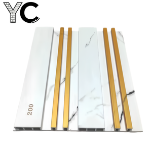 モダンなツートンカラーPVC木目調グリルパネル 200*14mm ゴールドライン ジャズホワイト + 木目調 室内テレビ背景壁パネル 商業用 - Product Image 1