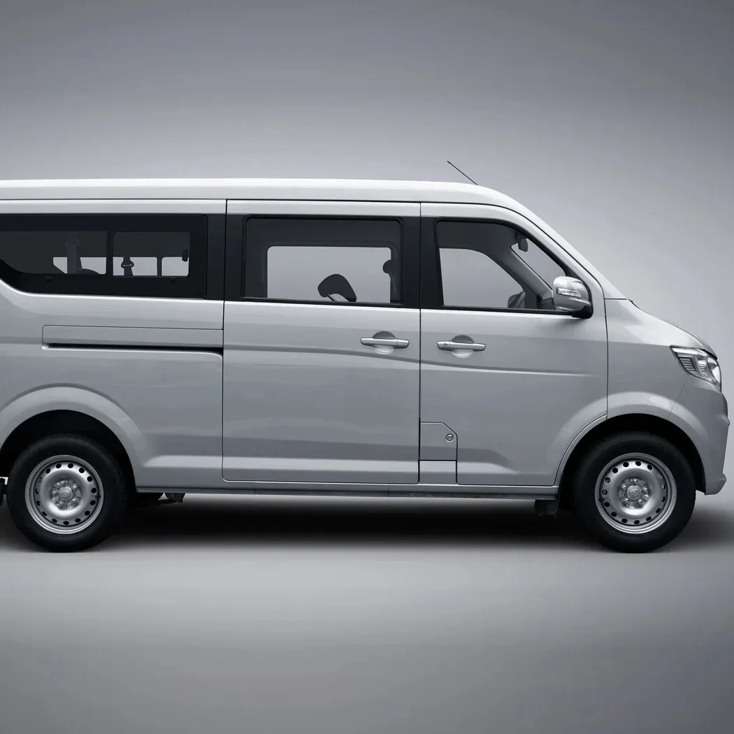 2024 Offre Spéciale fourgonnette électrique et minibus Chang an 2/5/6/7 sièges véhicules à énergie nouvelle