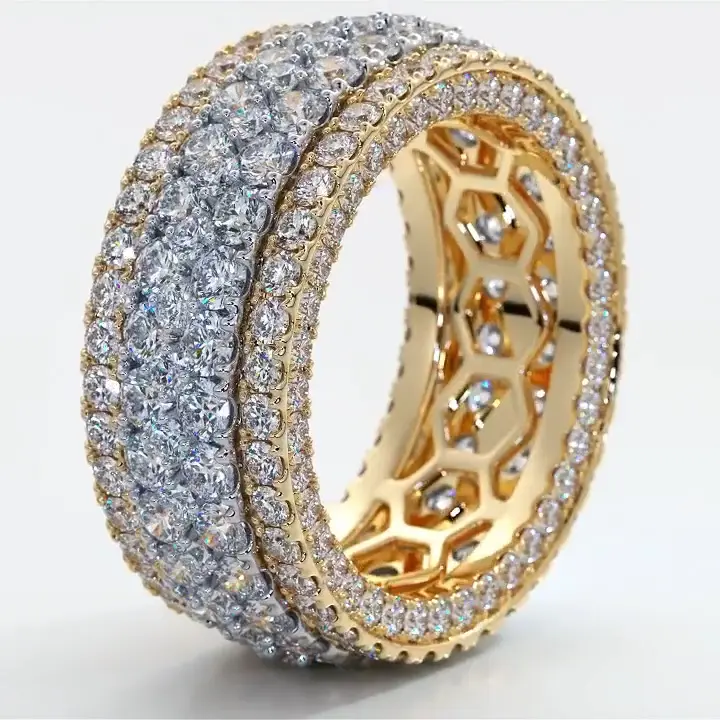 Iced Out Elegante 18 Karat vergoldete Voll diamantringe für Frauen Geometric Zircon Anniversary Gift Jewelry
