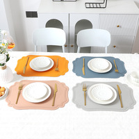 Set de table de luxe en cuir PVC gaufré 33 cm, résistant à la chaleur, imperméable, anti-taches, tapis de table irrégulier, dessous de plat et de bol