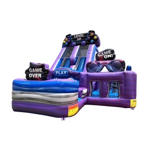 Structure gonflable d'extérieur pour enfants sur le thème Level Up, avec toboggan et parcours d'obstacles, à vendre. - Product Image 1