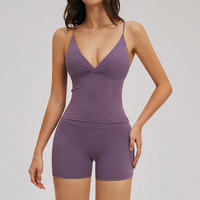 Ensemble de yoga personnalisé écologique en tissu recyclé, haut de sport sans dos très élastique et short de yoga taille haute en V pour l'entraînement