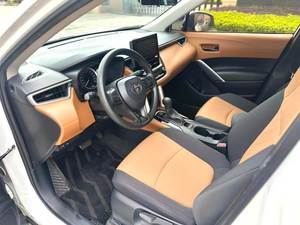 <span class=keywords><strong>รถ</strong></span>ยนต์มือสอง Toyota Corolla Cross ปี 2022 รุ่น 2.0 CVT Elite Edition พวงมาลัยซ้าย เกียร์อัตโนมัติ SUV เบาะหนัง ภายในสีเข้ม กล้องมองหลัง สำหรับส่งออก - Product Image 5