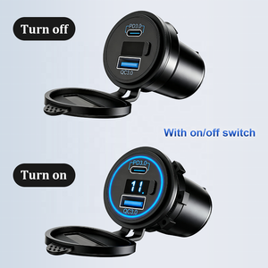Cargador de Corriente Personalizado 1224 V para Carrito de Golf, Moto Acuática, con Puertos USB-A QC 3.0 y <span class=keywords><strong>Doble</strong></span> USB-C PD, <span class=keywords><strong>Adaptador</strong></span> de Corriente con Cubierta - Product Image 3
