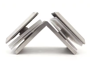 Clip <span class=keywords><strong>de</strong></span> fixation mural moderne et durable en laiton pour porte <span class=keywords><strong>de</strong></span> <span class=keywords><strong>douche</strong></span> en verre à 90 degrés avec vis d'installation pour salle <span class=keywords><strong>de</strong></span> bain - Product Image 2