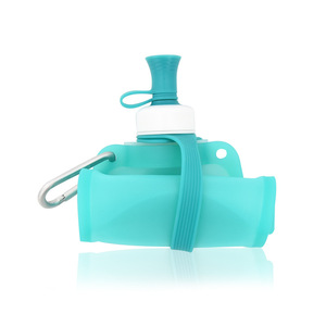 Botella de agua plegable de silicona de 550ML, bolsa reutilizable para beber en deportes al aire libre con correa para viajes, senderismo y Camping - Product Image 5