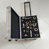 Valise en aluminium sur mesure pour instruments et équipements d'exposition, valise de transport pour robots, valise trolley d'aviation avec doublure en mousse EVA personnalisée
