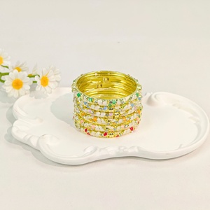 Nueva Pulsera de Cadena y Eslabones de Aleación con Flores de Ciruelo y Zirconia, Chapada en Oro, Diseño Retro de Cuatro Hojas para Mujer - Product Image 3