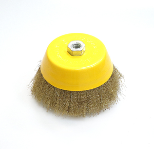 <span class=keywords><strong>Brosse</strong></span> métallique <span class=keywords><strong>rotative</strong></span> en acier de <span class=keywords><strong>brosse</strong></span> de tasse de fil serti de noeud torsadé pour l'industrie de meuleuse d'angle nettoyer et polir la surface métallique - Product Image 4