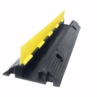 Hochwertiger Schwarz-Gelber Gummi-Kabelschutz 1000*220*30mm, 20x7mm Kanal, Verkehrssicherheits-Geschwindigkeitsbegrenzer für Bühnenbeleuchtung