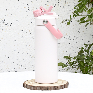 Botella de Agua Aislada de 24 oz con Logotipo Personalizado, Termo de Acero Inoxidable con Doble Tapa para Promoción Deportiva - Product Image 1