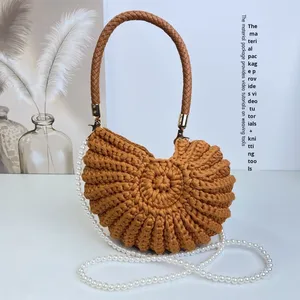Sáng Tạo <span class=keywords><strong>Conch</strong></span> Hình Crochet Handmade Crossbody Túi Vui Dễ Thương Ngọc Trai Chuỗi Nhỏ Củ<span class=keywords><strong>a</strong></span> Phụ Nữ Vai Túi Mới Lạ Handweave - Product Image 2