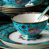 Service de table en porcelaine fine émaillée bleue, vaisselle en céramique avec incrustations dorées et motifs floraux, cadeau pour la maison