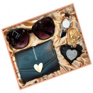 Elegant Women's Quartz Watch Set With Pu Leather Exquisite Design-Thoughtful Mother's Day <b>Gift</b> for Mom Elderly Loved Ones - Product Image 2