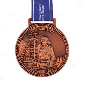 מדליית ריצת שטח בהרים עם סרטים, מדליה מותאמת אישית באיכות גבוהה מסגסוגת אבץ, חריטה תלת-ממדית, מדליה מותאמת אישית - Product Image 6