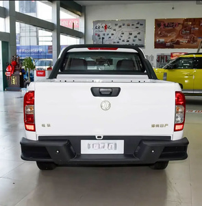 Camioneta 4x4 a Gasolina en Venta, 2.4L 240Nm Manual, 207mm de Distancia al Suelo, Todoterreno, Vehículo de Exportación - Product Image 6