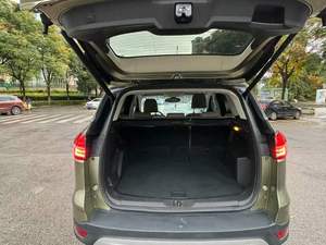 <span class=keywords><strong>Ford</strong></span> <span class=keywords><strong>Kuga</strong></span> 1.6T 4WD Sport Compact SUV 5 portes 5 places 2013, titre propre, voiture d'occasion, option disponible pour l'exportation - Product Image 4