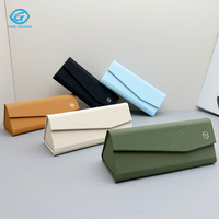 Étui à lunettes rigide pliable personnalisé avec logo triangulaire, design de sublimation, emballage de luxe pour lunettes de soleil