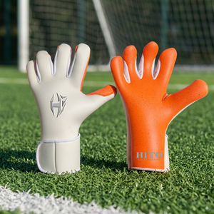 Gants de gardien de but professionnels Striker R1, face en latex allemand, dos tricoté, impression injectée, caoutchouc fabriqué - Product Image 4