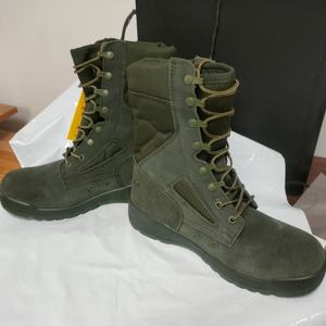 Bottes tactiques légères en daim vert DFB1210, bottes de combat vertes DMS - Product Image 1