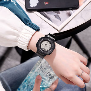 นาฬิกาข้อมือ LED สำหรับผู้หญิง รุ่นเกาหลี จอแสดงผลดิจิตอล น่ารัก สไตล์ลำลอง แฟชั่นสำหรับนักเรียนมัธยมต้นและผู้หญิงทันสมัย - Product Image 3