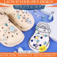Broche de chaussure bleue assortie, Vente en gros à faible MOQ, Conception personnalisée pour la décoration de sabots ajourés, Broche porte-clés, Figurine pour adolescents, Garniture style océan