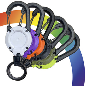 Llavero Retráctil con Mosquetón de Acero Inoxidable, Portátil, para Uso en Exteriores, Color Verde, Material ABS - Product Image 1