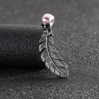 Broche en émail d'Halloween - Épingle rétro en forme de plume pour sac à dos, vêtements, décoration personnelle, badge