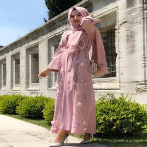 Üst marka sıcak satış müslüman giyim moda 3d çiçek nakış hırka islam kadınlar uzun Maxi elbiseler