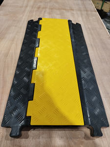 2/3/5 चैनल भारी शुल्क पुनर्नवीनीकरण रबर केबल रक्षक गति बम्प ड्राइवे के लिए और रैंप दबाव प्रतिरोधी चल - Product Image 4