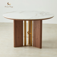 Table à manger ronde en marbre blanc de Carrare poli, élégante et naturelle, pour villa ou maison, avec plateau en bois