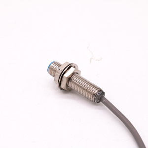 DGKJ inductive proximity sensor 10-30V Flush 1mm sensing range - Product Image 2