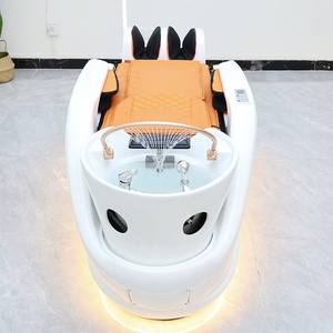 Fauteuil de lavage de cheveux de luxe au design moderne avec bac intégré et robinet doré - Product Image 3