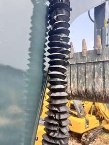 Excavatrice Hyundai 305LC-9T d'occasion, 30 tonnes, grande taille, 90% neuve, pièces d'origine, moteur Cummins, meilleur prix, modèle 2024, capacité de la benne de 1,38 m - Product Image 5