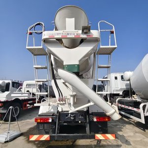 Camion malaxeur à béton SAIC Hongyan 6x4 12m³ 14m³ 16m³ pour la construction - Product Image 6