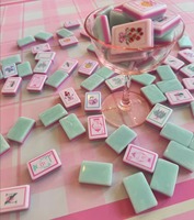 Set Mahjong Mewah Seri Bunga Mawar Amerika, Pola Marmer Mint, Ubin Akrilik Ramah Lingkungan yang Dapat Dilipat untuk 4 Pemain, Cocok untuk Liburan