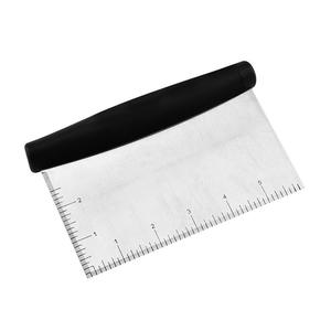 Cortador de masa de acero inoxidable con regla para hornear y repostería, herramientas 430PPTPR, fabricado en Yangjiang, apto para lavavajillas. - Product Image 4