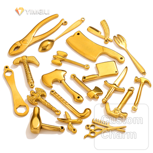 YIMEILI y Accesorios <span class=keywords><strong>de</strong></span> Acero Inoxidable Chapados en Oro: Colgante <span class=keywords><strong>de</strong></span> Herramientas (Hacha, Cuchillo, Tijeras, Tenedor, Cuchara) DIY, Resistentes al Agua y al Deslustre - Product Image 1