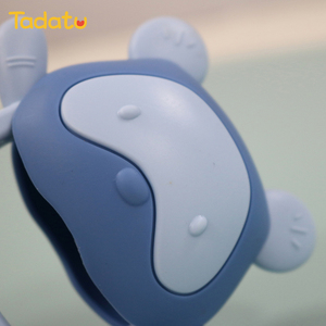 Đồ Chơi Mọc Răng Tùy Chỉnh Cho Bé Đồ Chơi Găng Tay Silicon Đồ Chơi Gặm Nướu Cho Bé Gấu Trúc Gấu Trúc Nhỏ Dễ Thương Nhai Được Cho Bé - Product Image 6