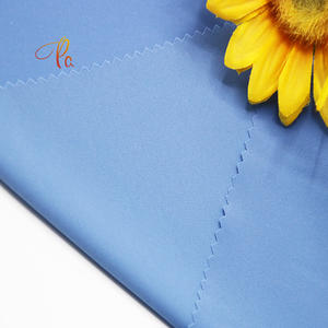 Tissu satiné extensible tissé 100 % polyester <span class=keywords><strong>de</strong></span> haute qualité, personnalisable, <span class=keywords><strong>pour</strong></span> vêtements <span class=keywords><strong>de</strong></span> <span class=keywords><strong>mariage</strong></span> et rideaux <span class=keywords><strong>pour</strong></span> femmes et filles - Product Image 2