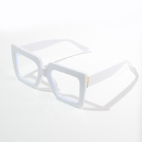 Lunettes carrées anti-lumière bleue Bettega à monture épaisse noire pour femmes, style rétro, verres légers avancés, monture épaisse pour visage fin, surdimensionnées