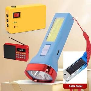 Sistema de Iluminación Portátil Multifuncional MPPT al por Mayor, Kit Doméstico de Iones de Litio de 10W con 3 Bombillas, Linterna Solar y Radio FM - Product Image 4